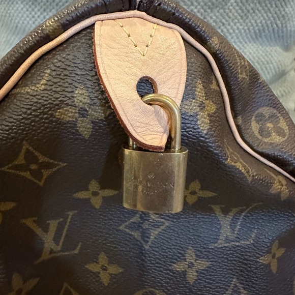 Louis Vuitton 35 Speedy Monogram -Mint/Excellent - Picture 7 of 11